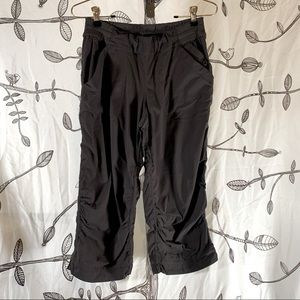 Lululemon Athletica Dance Studio Cropped Pants 6